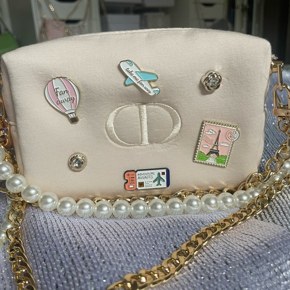 Authentic DIOR Pouch - Picture 4 of 5